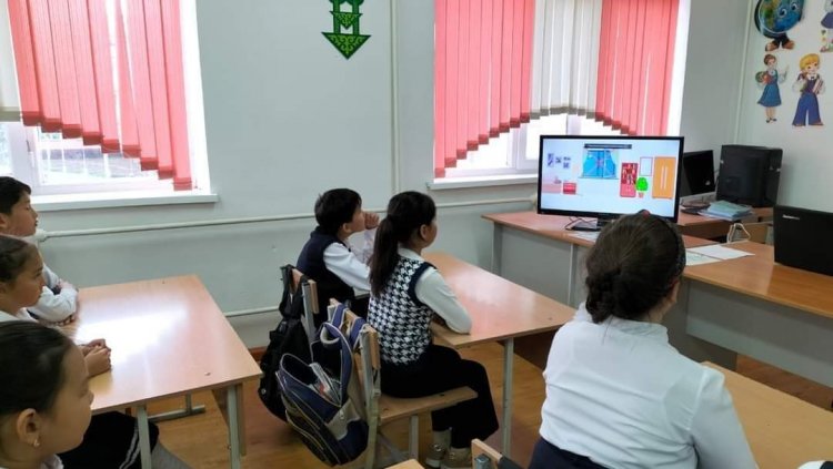 "БАЛА ТЕРЕЗЕНІҢ АЛДЫНДА ТҰРМАУЫ КЕРЕК"