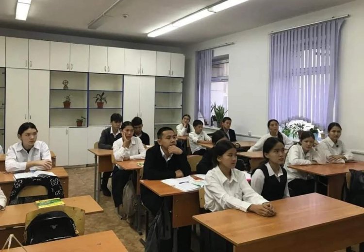 "МЕНІҢ АТА — АНАМНЫҢ МАМАНДЫҒЫ"