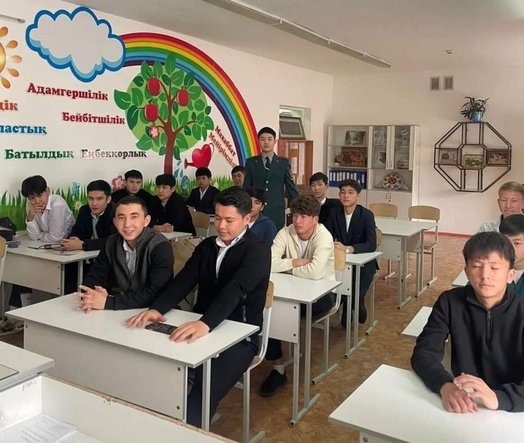 Әскери азаматтардың өмірімен таныстыру