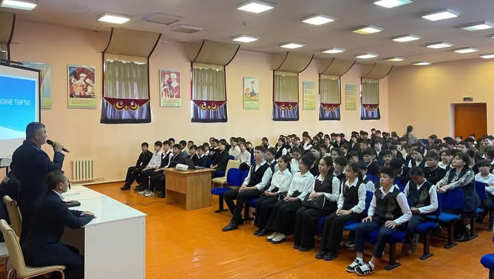 ҚҰҚЫҚ ҚОРҒАУ ҚЫЗМЕТКЕРЛЕРІМЕН КЕЗДЕСУ