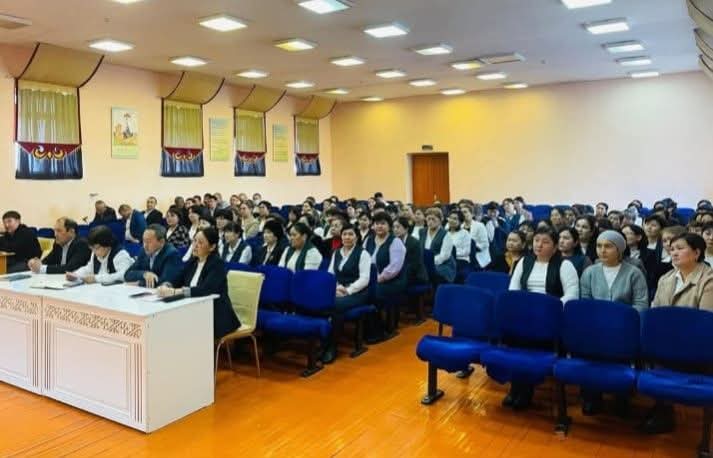 "Педагогтың басты міндеттерінің бірі Әдепті Педагог болу"